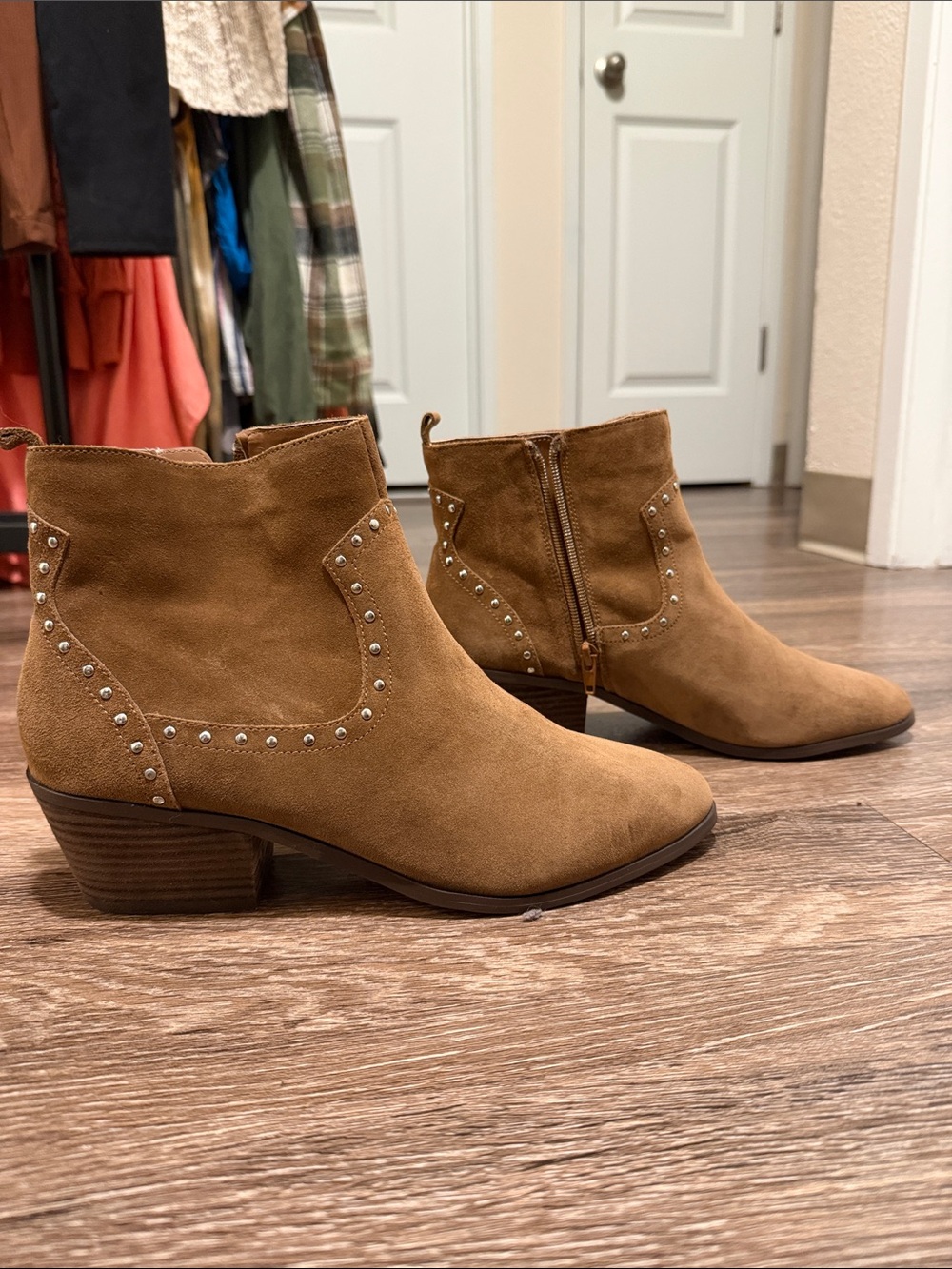 Steve Madden Tan Suede Studded Ankle Boots